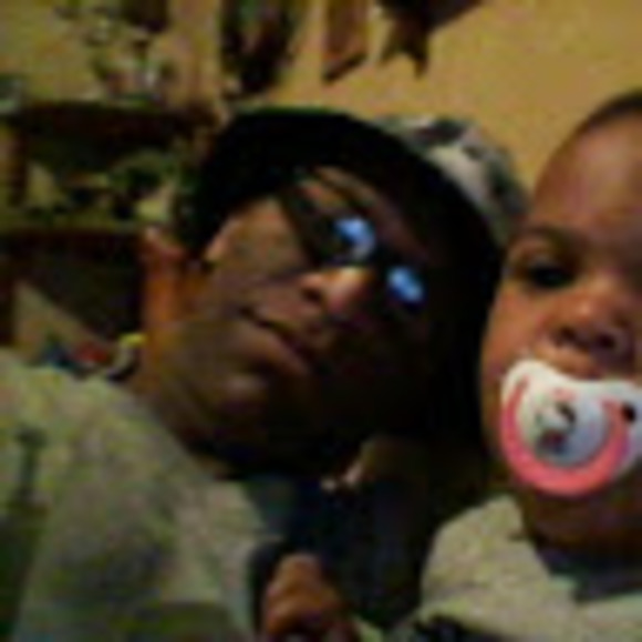 Meet your Posher, Scotty - Picture 1 of 1